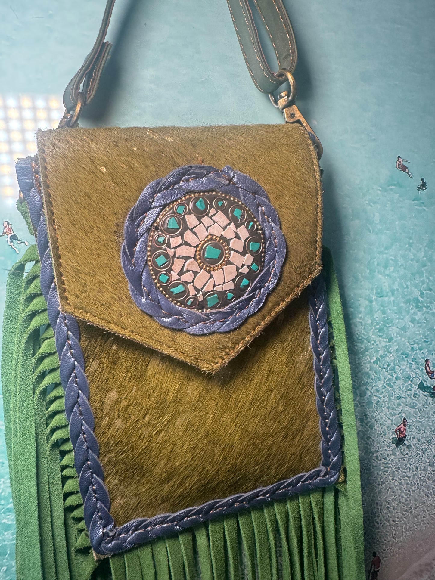 Green mobile tassel bag